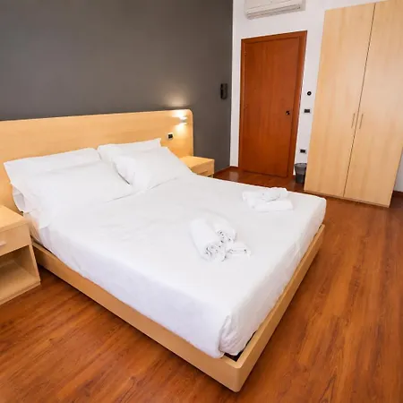 Otel Grif